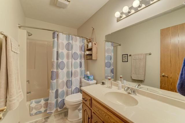 104 N Cedar Street, Gardner, IL 60424