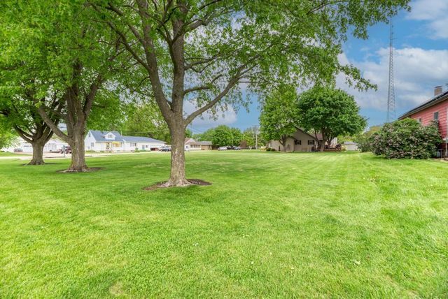 104 N Cedar Street, Gardner, IL 60424