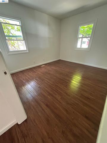 5418 Solano Ave, Richmond, CA 94805