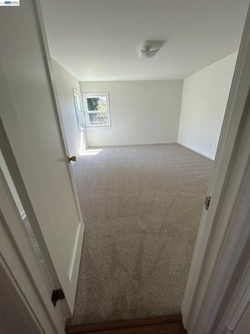 5418 Solano Ave, Richmond, CA 94805