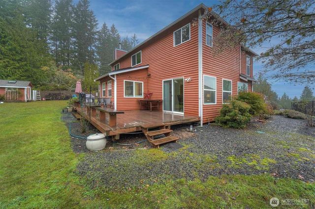 6494 Windward Place NW, Bremerton, WA 98312