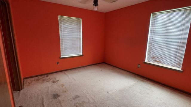 415 Meadowlark Trail, Springtown, TX 76082