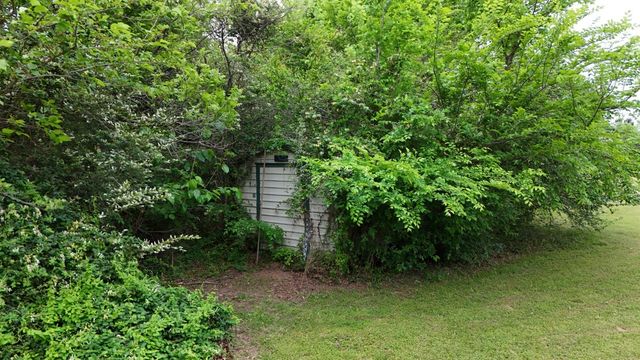 415 Meadowlark Trail, Springtown, TX 76082