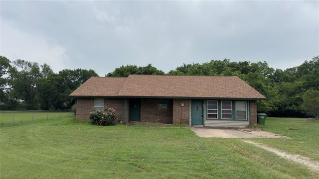 415 Meadowlark Trail, Springtown, TX 76082