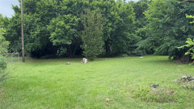 415 Meadowlark Trail, Springtown, TX 76082