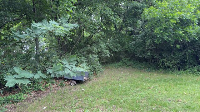 415 Meadowlark Trail, Springtown, TX 76082
