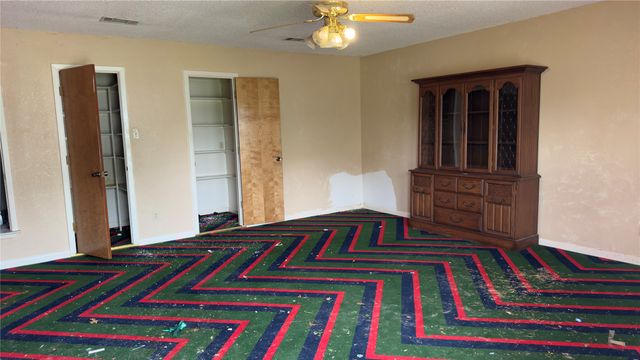 415 Meadowlark Trail, Springtown, TX 76082