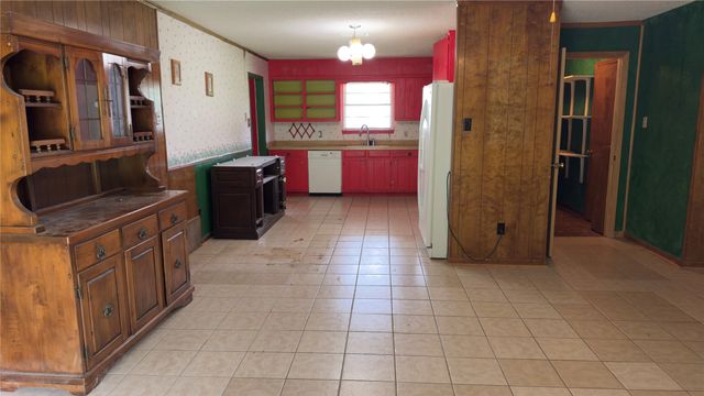 415 Meadowlark Trail, Springtown, TX 76082