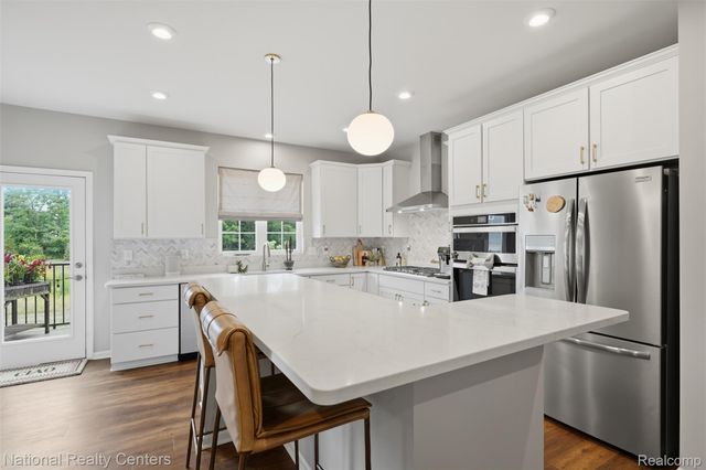 220 N Sydney Court, Plymouth, MI 48170