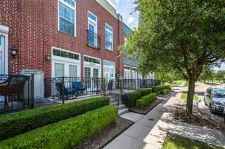 3707 Patience Boulevard E, Dallas, TX 75236