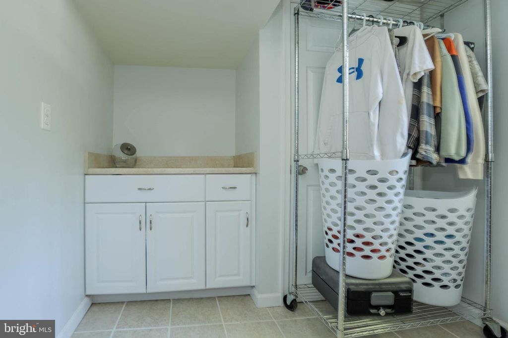 Image 20 of property listing at 2504 AMBLER CT, Dundalk, MD 21222