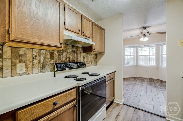 494 Teal Lake Drive, Richmond Hill, GA 31324