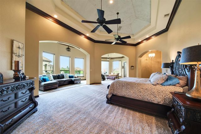 418 Lakeview Boulevard, Dickinson, TX 77539
