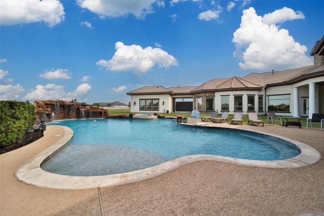 418 Lakeview Boulevard, Dickinson, TX 77539