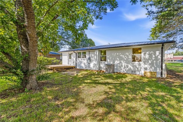 7 Beaverdam Road, Williamston, SC 29697