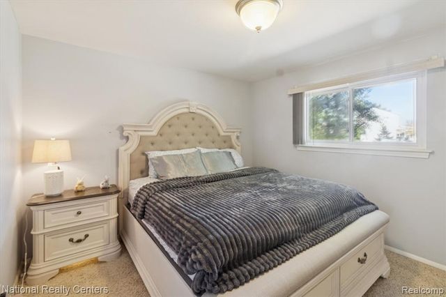 44768 Hanford Road, Canton, MI 48187