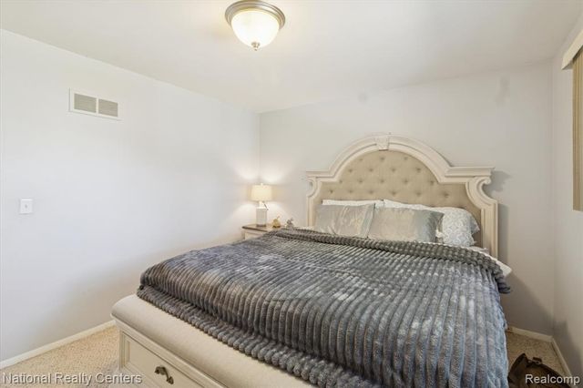 44768 Hanford Road, Canton, MI 48187