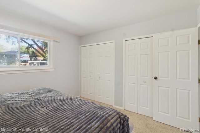 44768 Hanford Road, Canton, MI 48187