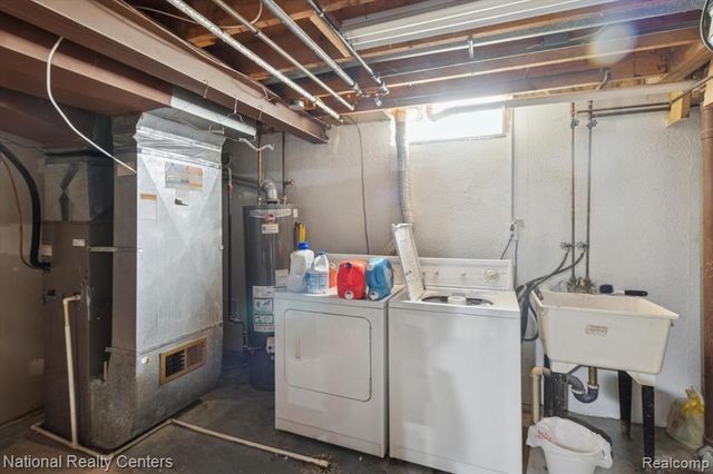 44768 Hanford Road, Canton, MI 48187