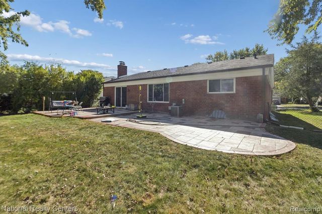 44768 Hanford Road, Canton, MI 48187