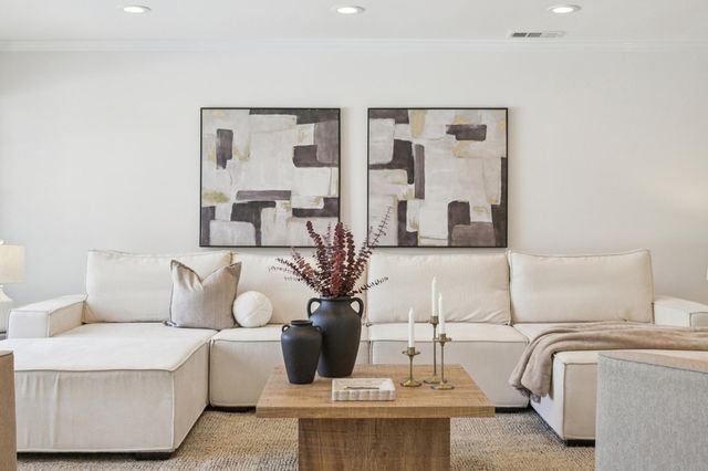 7333 Tulipwood Cir, Pleasanton, CA 94588