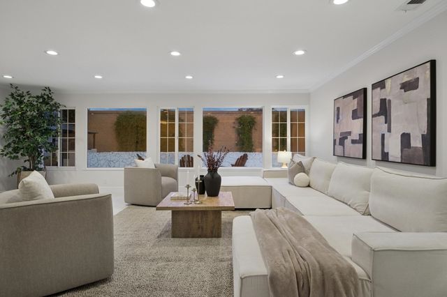 7333 Tulipwood Cir, Pleasanton, CA 94588