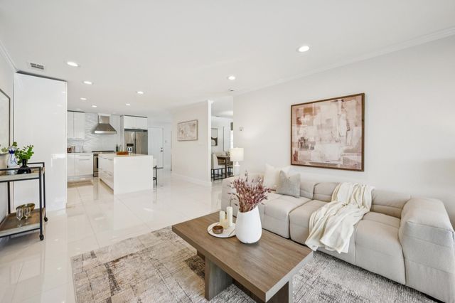 7333 Tulipwood Cir, Pleasanton, CA 94588