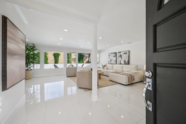 7333 Tulipwood Cir, Pleasanton, CA 94588