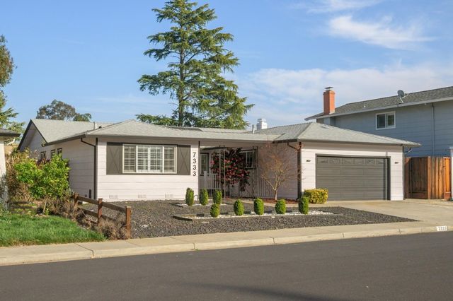 7333 Tulipwood Cir, Pleasanton, CA 94588