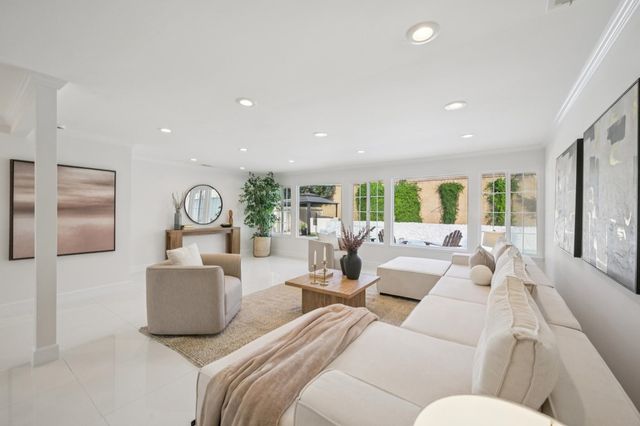 7333 Tulipwood Cir, Pleasanton, CA 94588