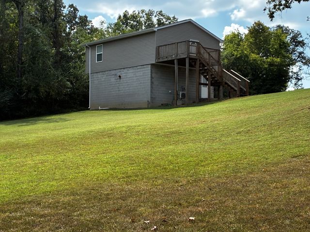 10200 New Hope Rd, Bon Aqua, TN 37025