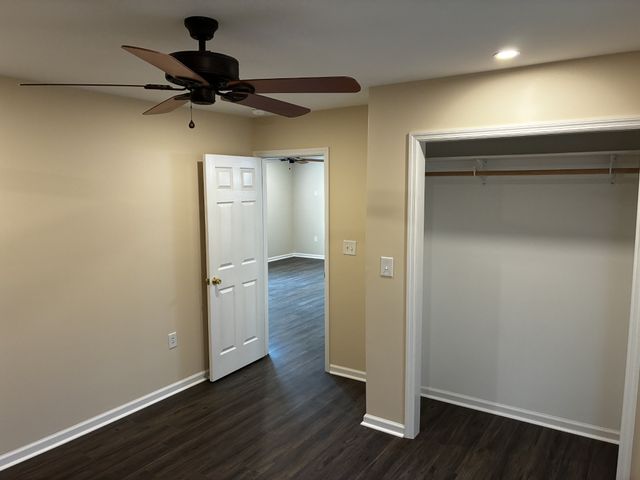 10200 New Hope Rd, Bon Aqua, TN 37025