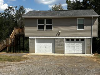 10200 New Hope Rd, Bon Aqua, TN 37025
