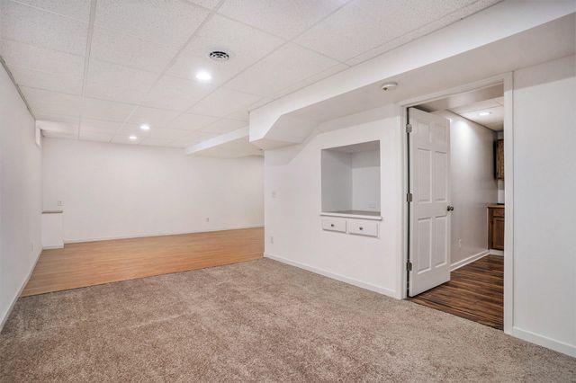 11764 Deerfield Drive, Ravenna Twp, MI 49451