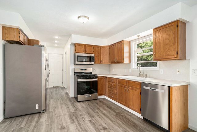 11764 Deerfield Drive, Ravenna Twp, MI 49451