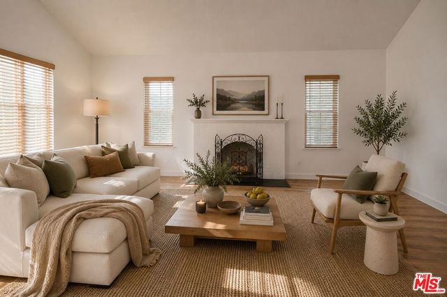 1440 S Cardiff Avenue, Los Angeles, CA 90035