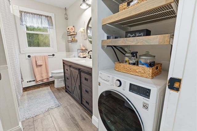 6 Clyde Road, York, ME 03909