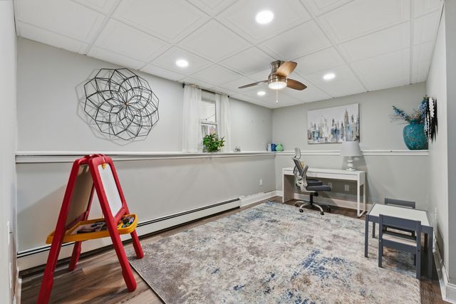 6 Clyde Road, York, ME 03909