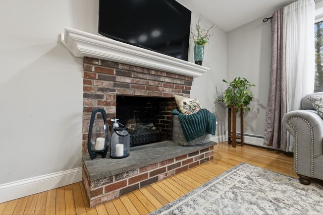 6 Clyde Road, York, ME 03909