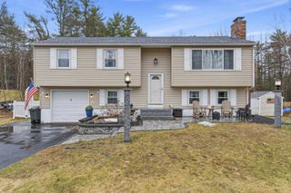 6 Clyde Road, York, ME 03909