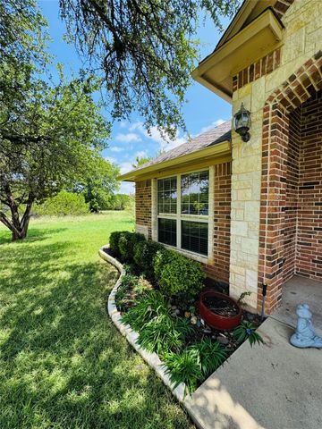 16008 Faircrest Drive, Whitney, TX 76692
