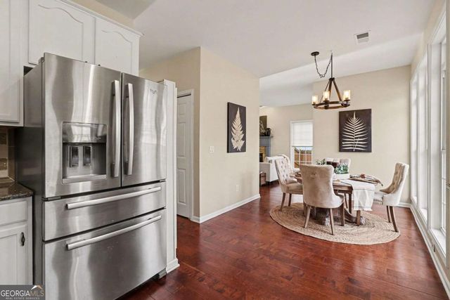 15 Forest Point, Newnan, GA 30265