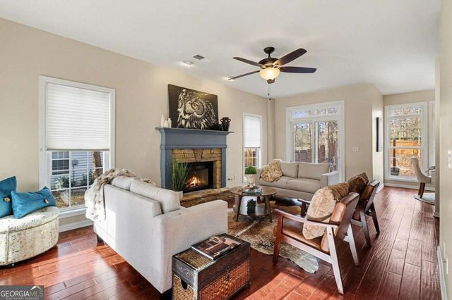 15 Forest Point, Newnan, GA 30265