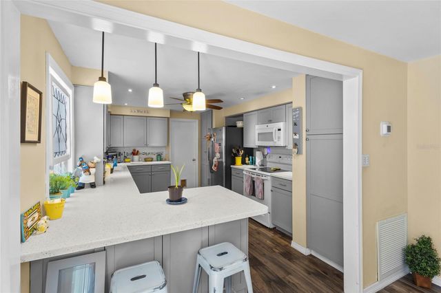 3403 66TH STREET COURT W, Bradenton, FL 34209