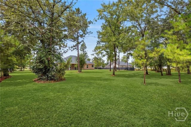 99 NE Taylors Creek Spur, Ludowici, GA 31316