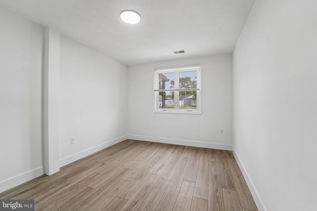 1522 JUPP RD, Glen Burnie, MD 21060