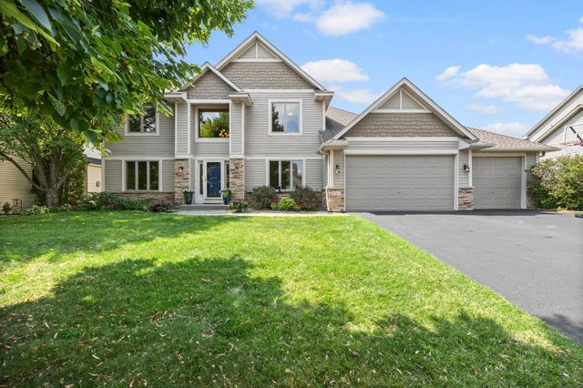 18462 Gladstone Boulevard N, Maple Grove, MN 55311
