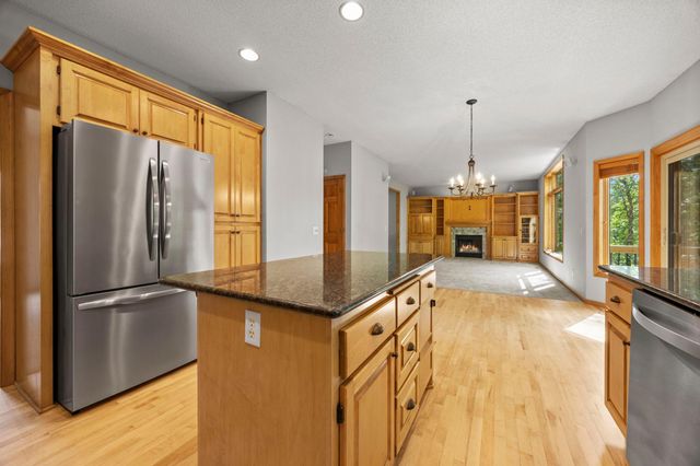 18462 Gladstone Boulevard N, Maple Grove, MN 55311