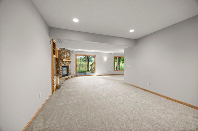 18462 Gladstone Boulevard N, Maple Grove, MN 55311