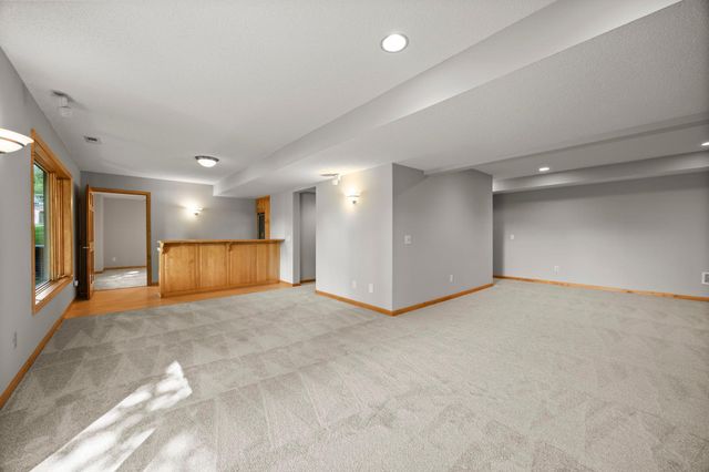 18462 Gladstone Boulevard N, Maple Grove, MN 55311